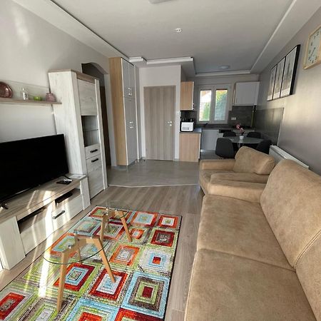 Lara Lux Apartment Hajdúszoboszló Eksteriør bilde
